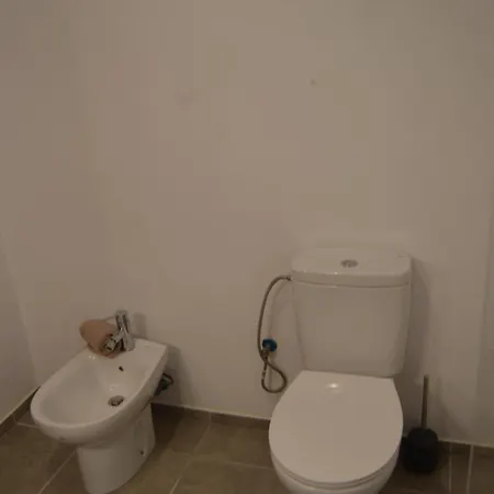 Mit Schoener Aussicht Und Terrasse Apartamento