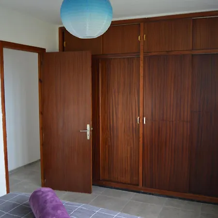 Mit Schoener Aussicht Und Terrasse *