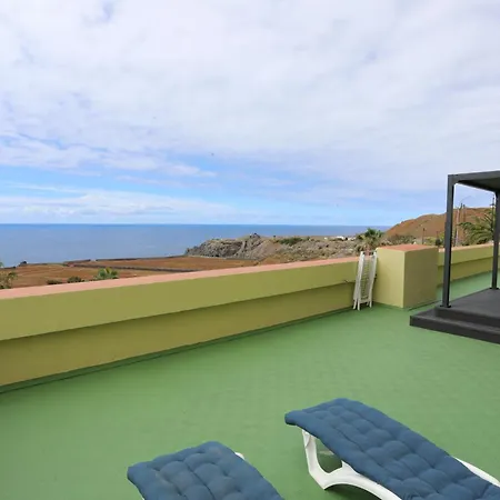 公寓 Mit Schoener Aussicht Und Terrasse