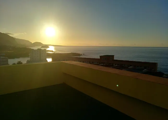 Mit Schoener Aussicht Und Terrasse San Marcos (Tenerife)